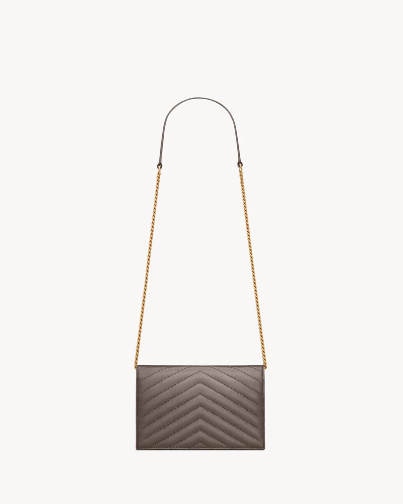 CASSANDRE envelope chain wallet in lambskin