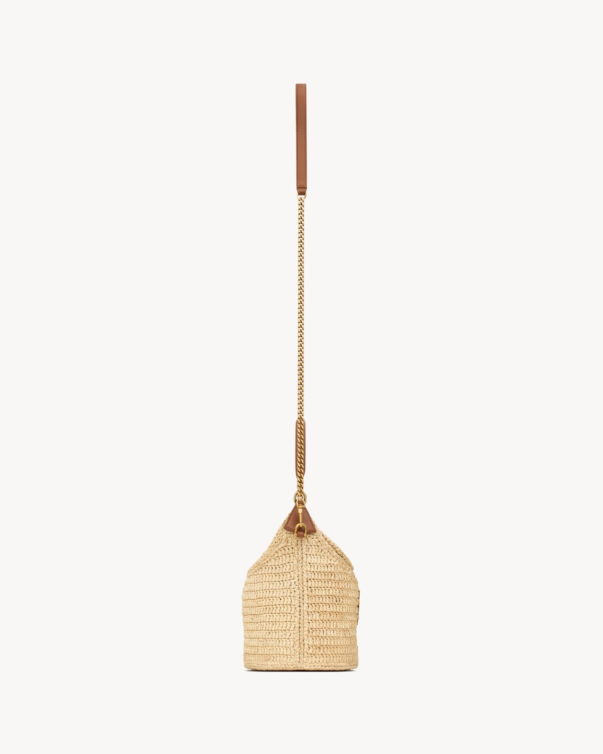 gaby bucket bag in raffia