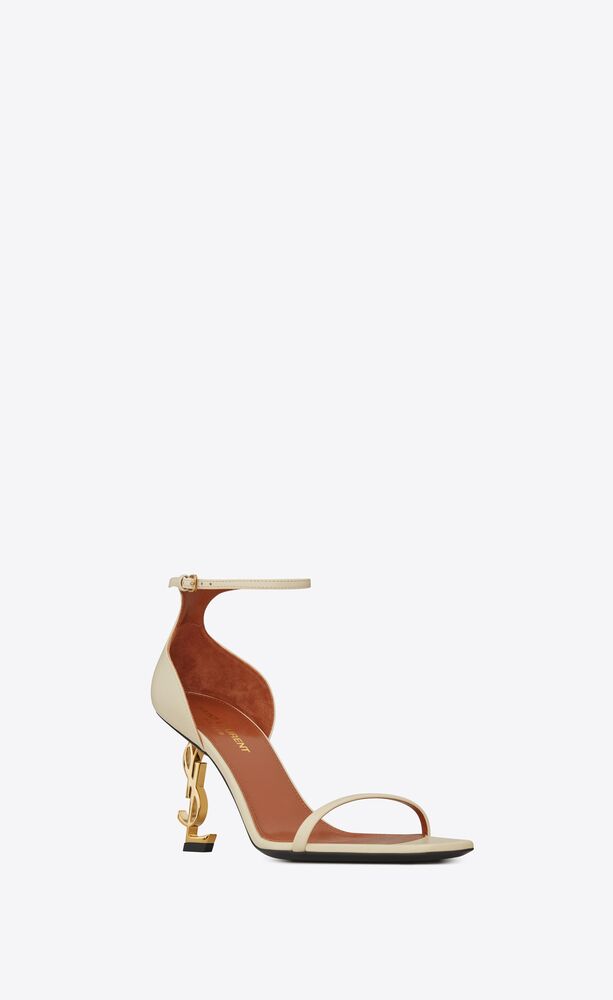 OPYUM金色鞋跟光滑皮革凉鞋| Saint Laurent | YSL.com