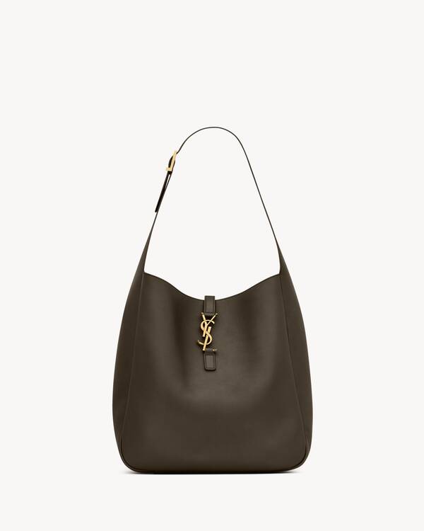 LE 5 À 7 supple LARGE in grained leather | Saint Laurent | YSL.com