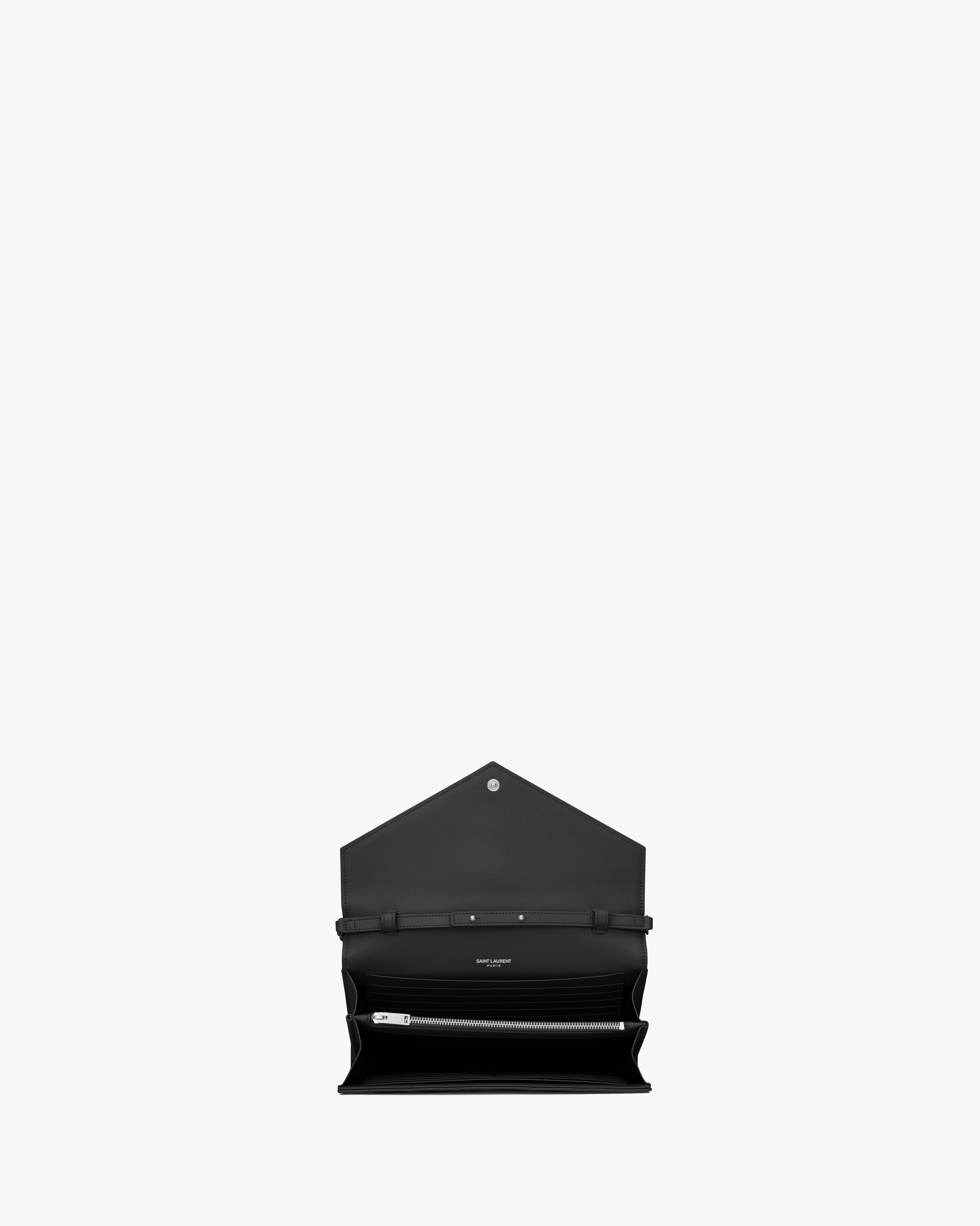 CLASSIC CASSANDRE CHAIN WALLET IN GRAIN DE POUDRE LEATHER