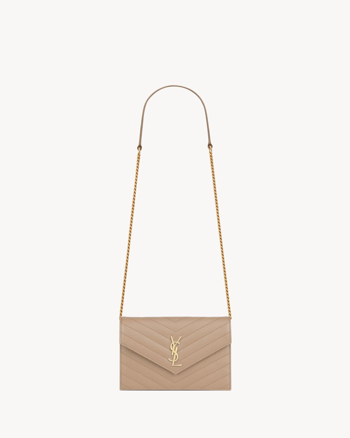 cassandre envelope chain wallet en cuir grain de poudre