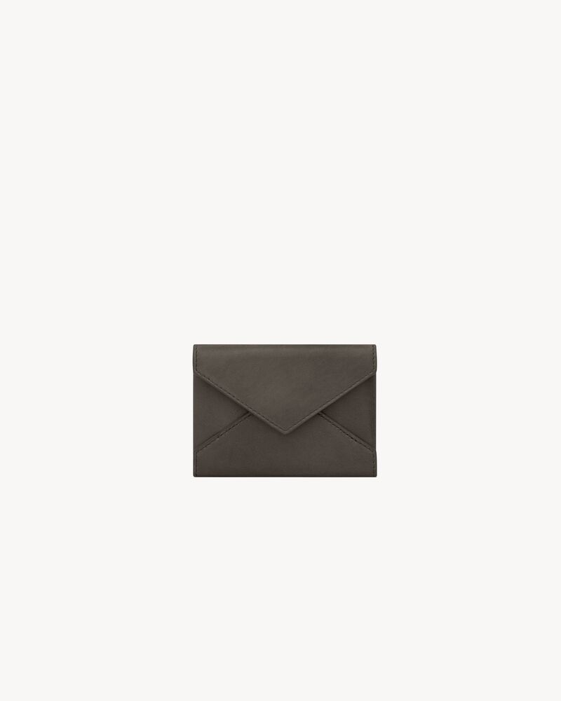 LETTER card case in leather