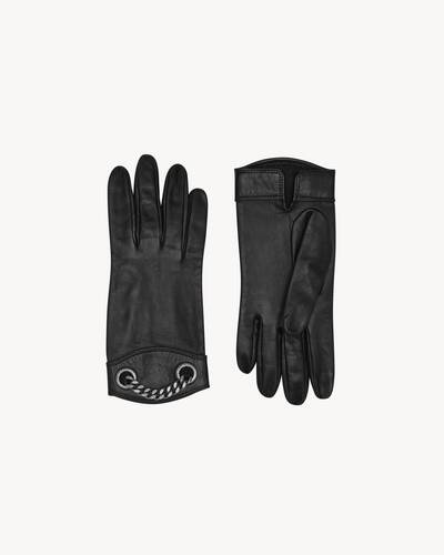 gloves in leather and metal