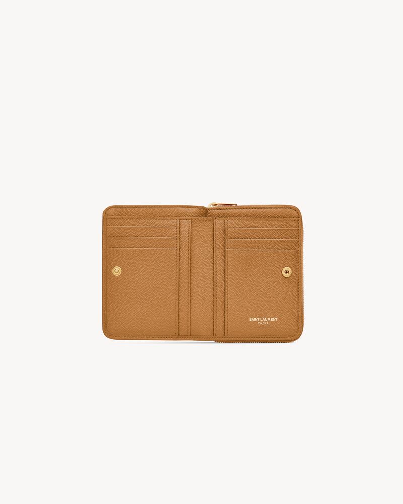 CASSANDRE MATELASSÉ compact zip around wallet in grain de poudre leather