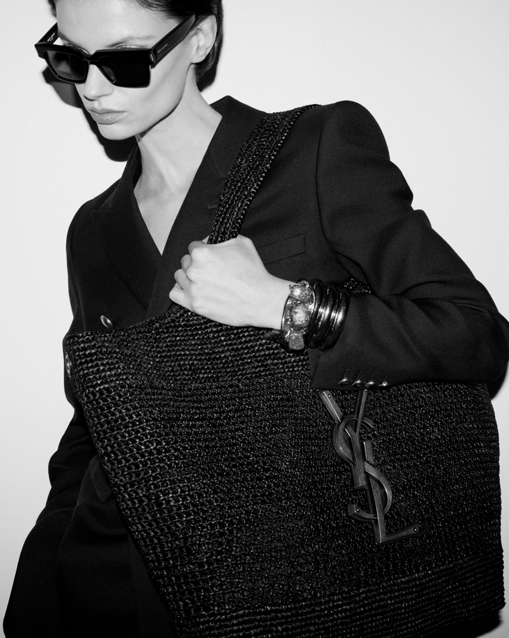 ICARE IN RAFFIA