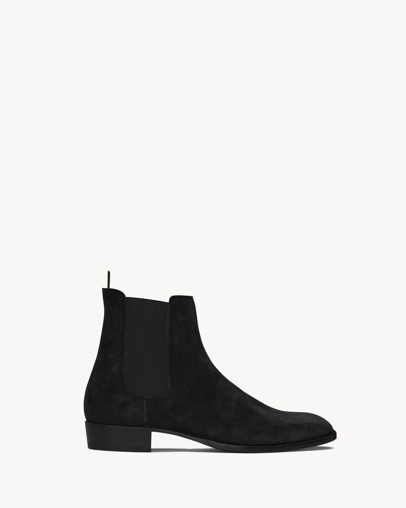 wyatt chelsea boots in suede