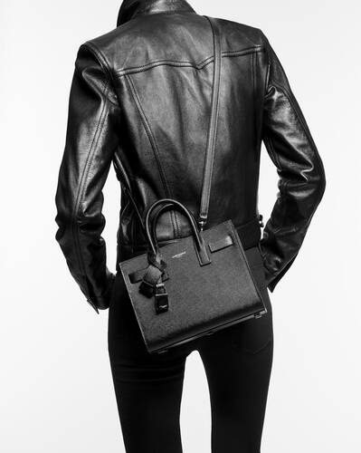 Sac De Jour Nano In Smooth Leather - 2023 ❤️ CooperativaShop ✓