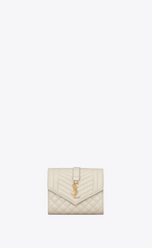 envelope compact tri fold wallet in mix matelassé grain de poudre embossed leather