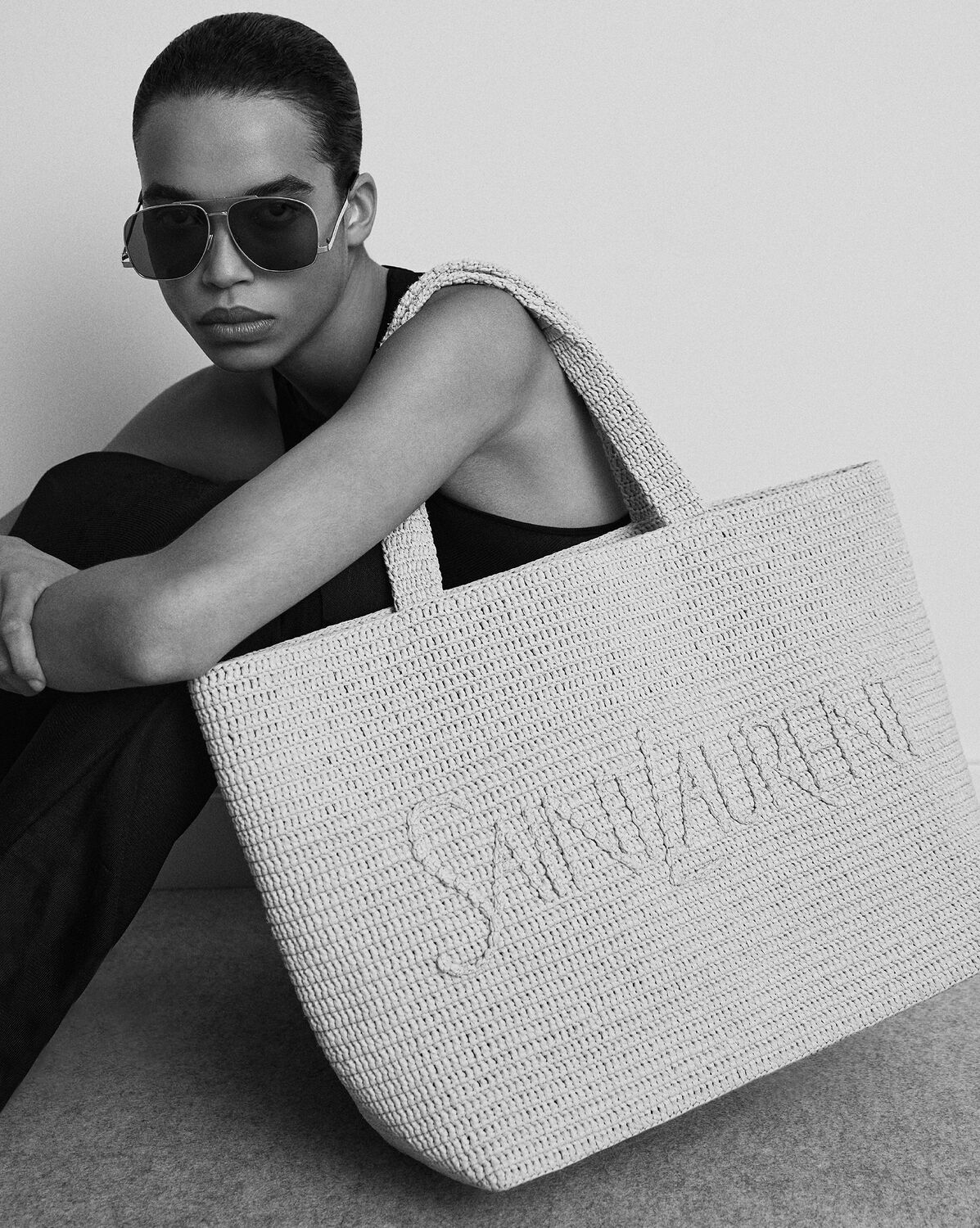 SAINT LAURENT tote in raffia