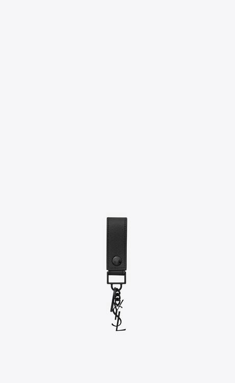 CASSANDRE key ring in smooth leather | Saint Laurent | YSL.com
