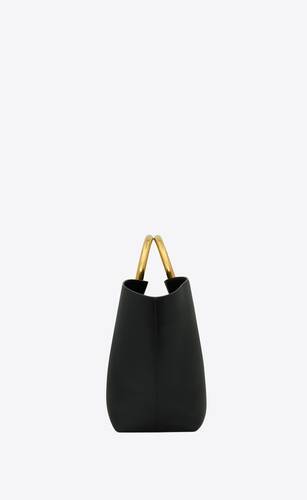 maxi tote in smooth leather