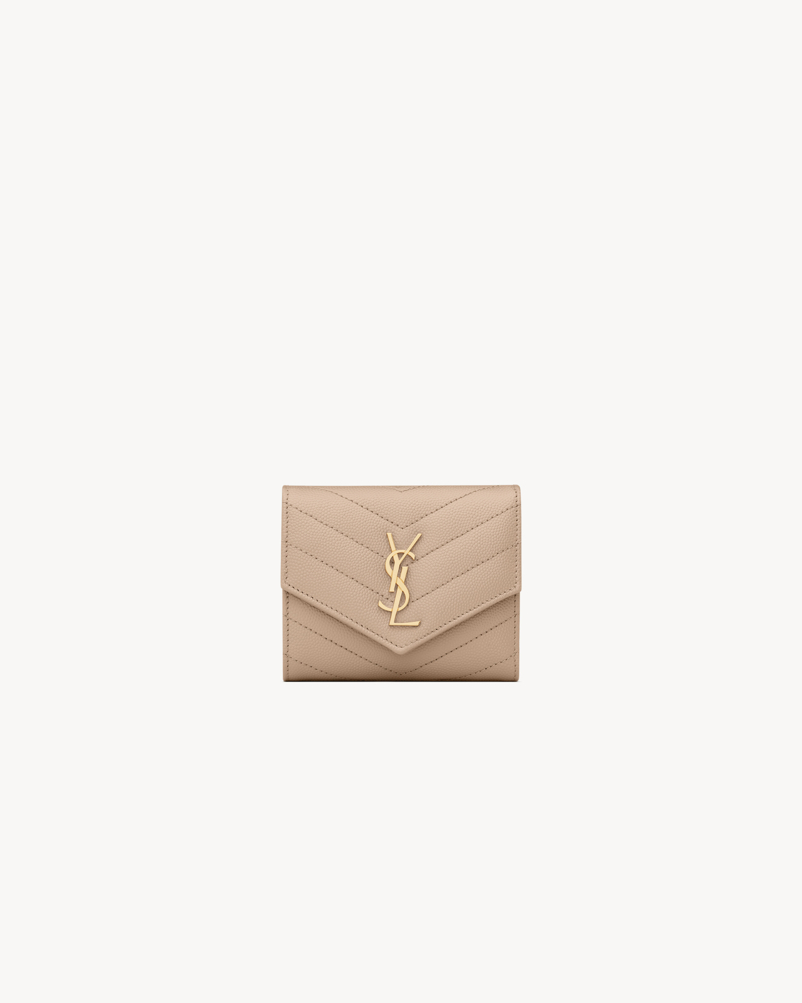 カサンドラ SAINT LAURENT マトラッセ マルチフォールドウォレット（グレイン・ド・プードルエンボスレザー）