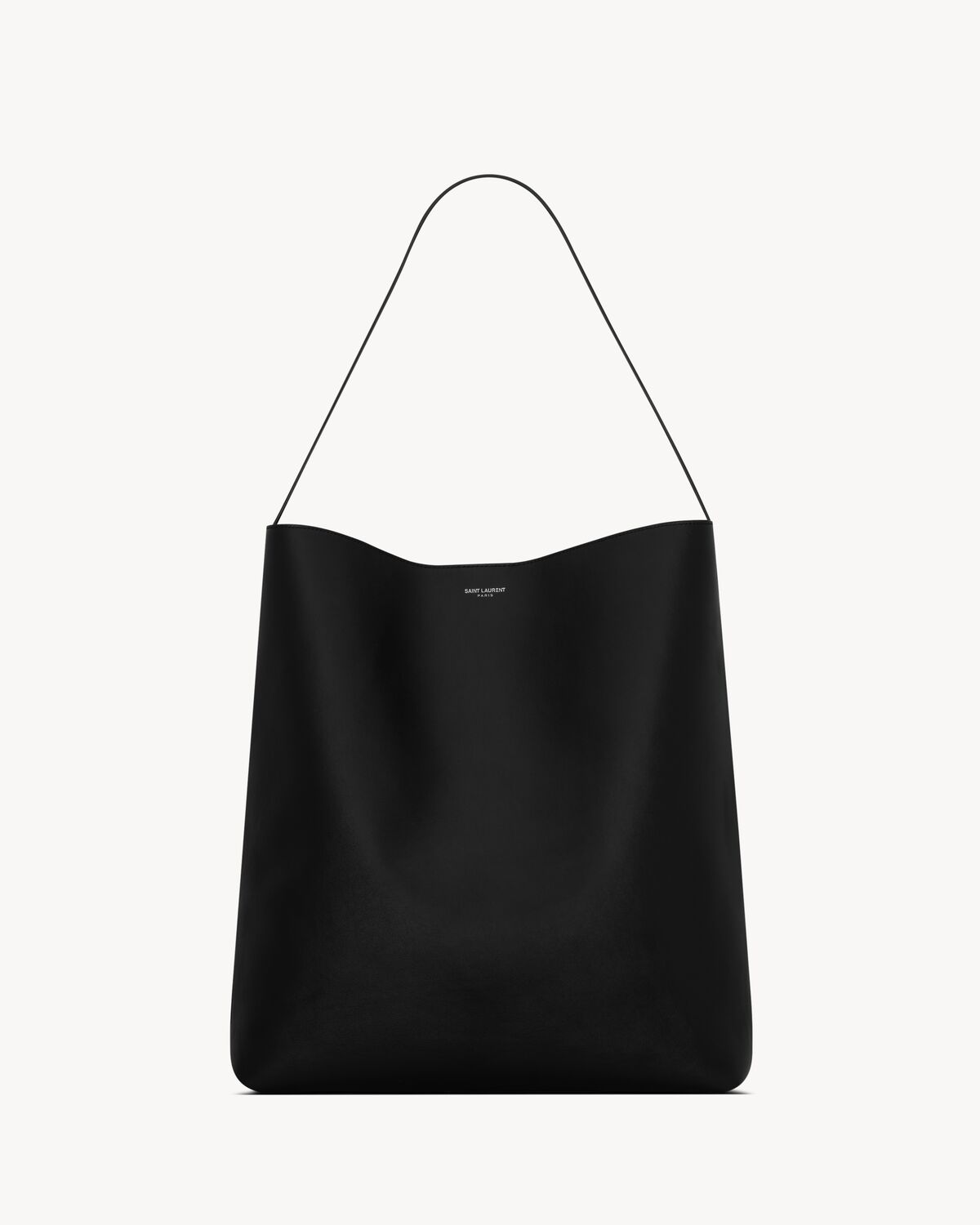 bold hobo bag in smooth leather