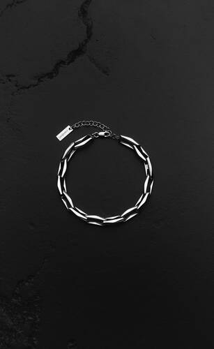 geometric chain bracelet in 18k grey gold