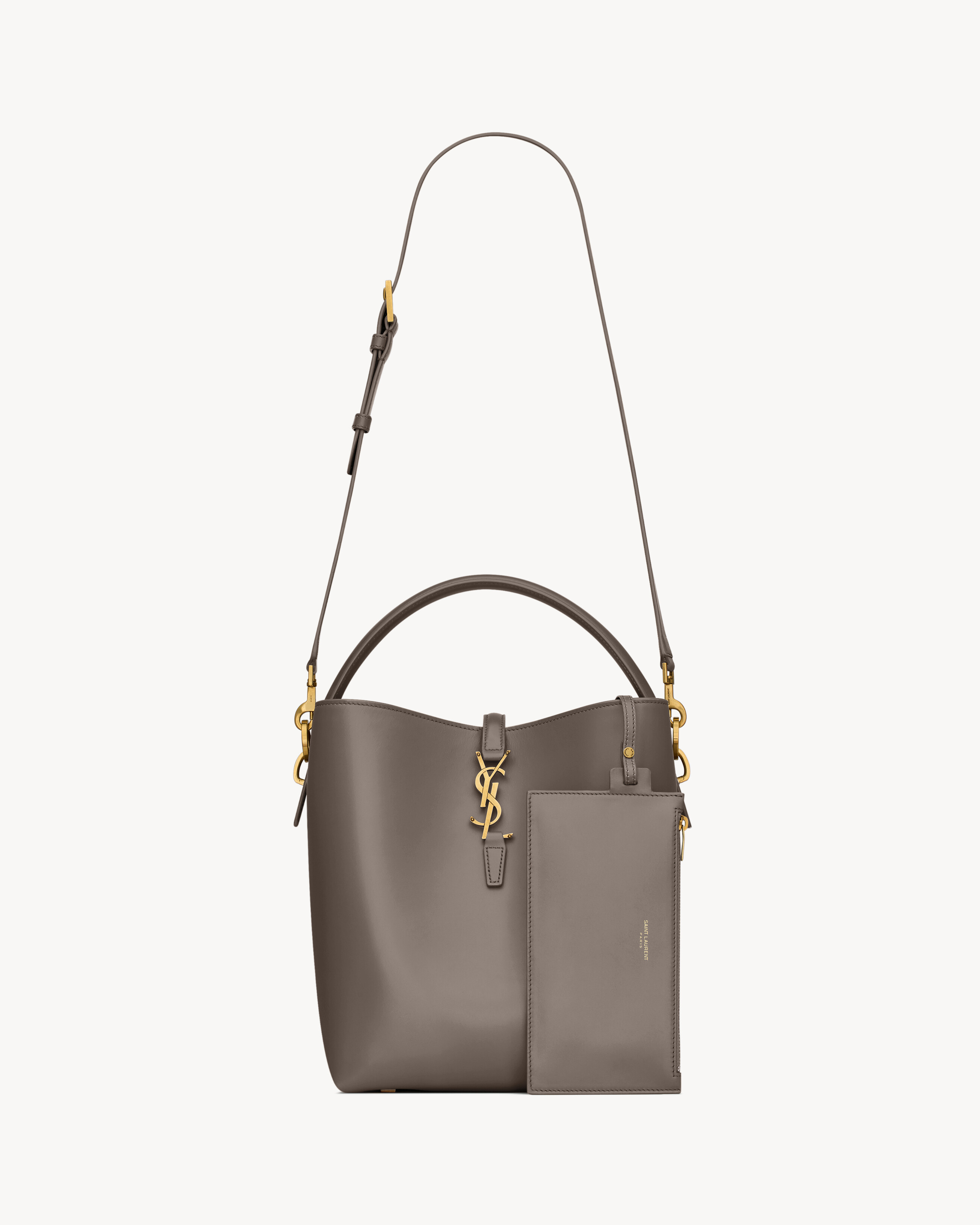 LE 37 in shiny leather