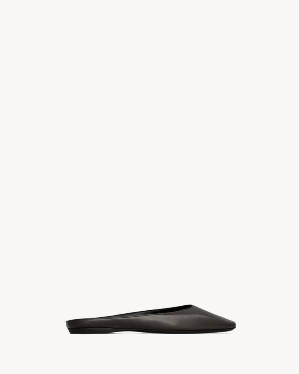 SL YVES EMBOSSED LOGO SLIP ON CREAMY WHITE CALFSKIN