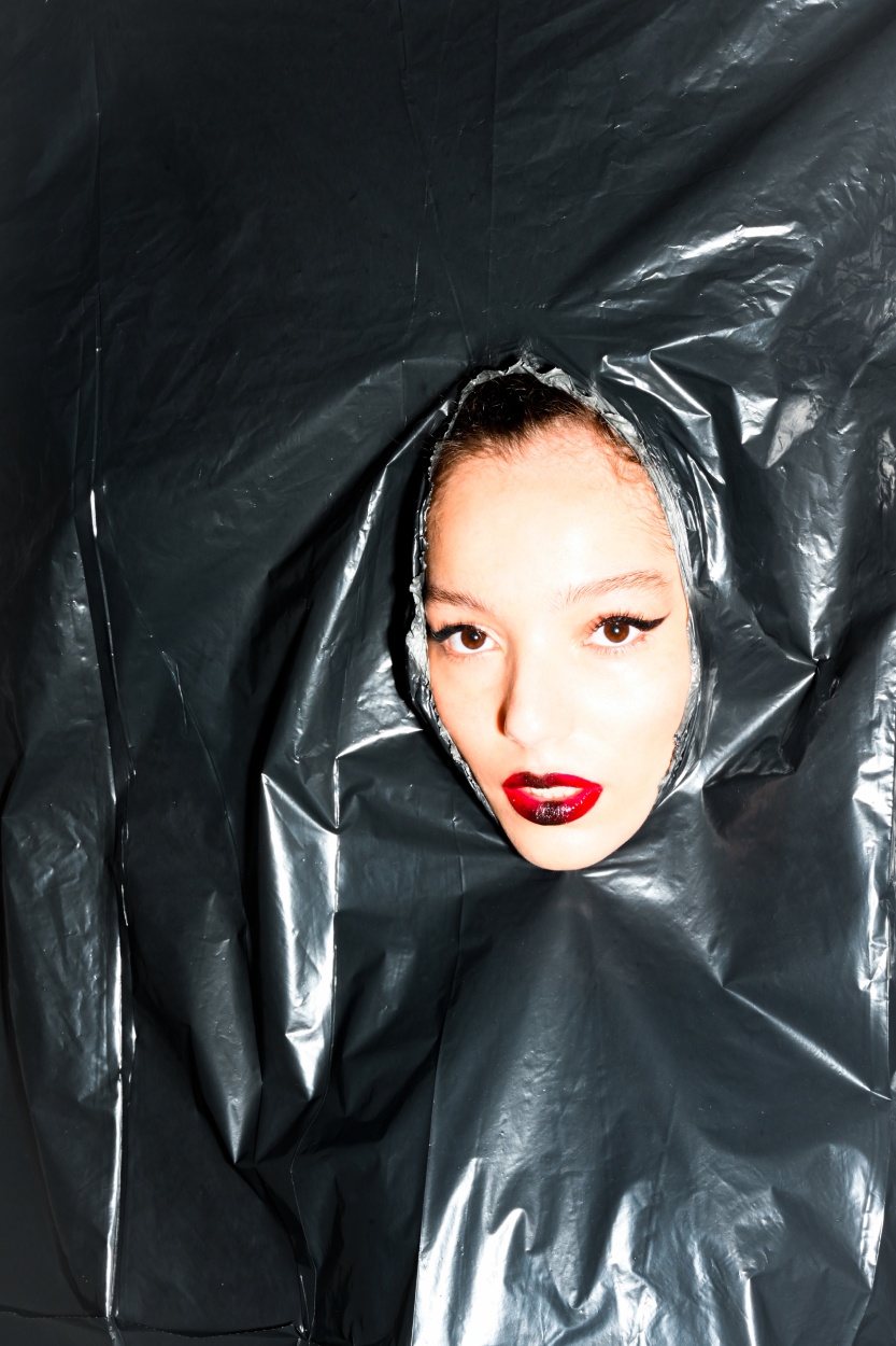 SL Editions > Fanzine > Lucie Cherqui > Slider > Visual 29 > image