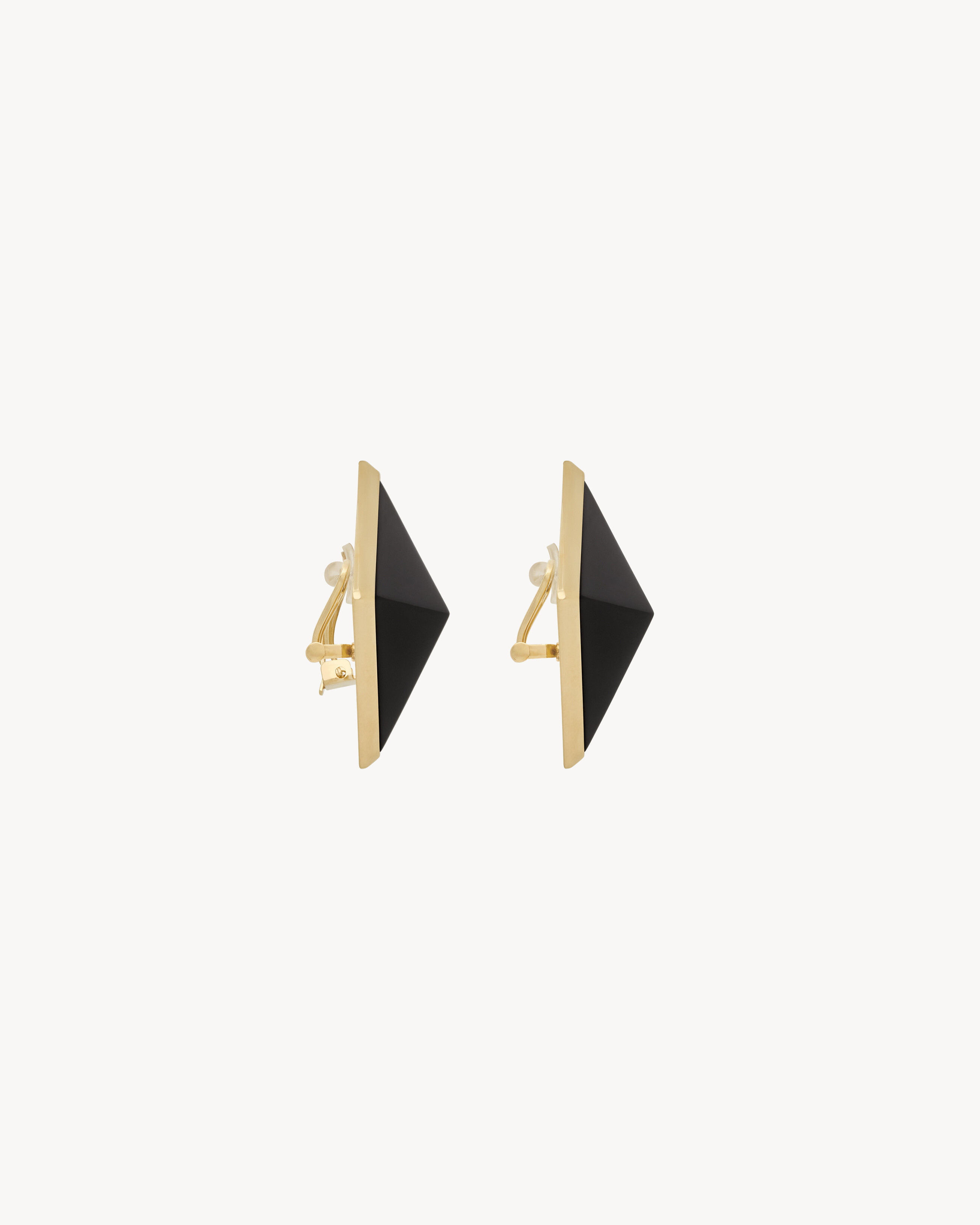 pyramid earrings in resin and metal
