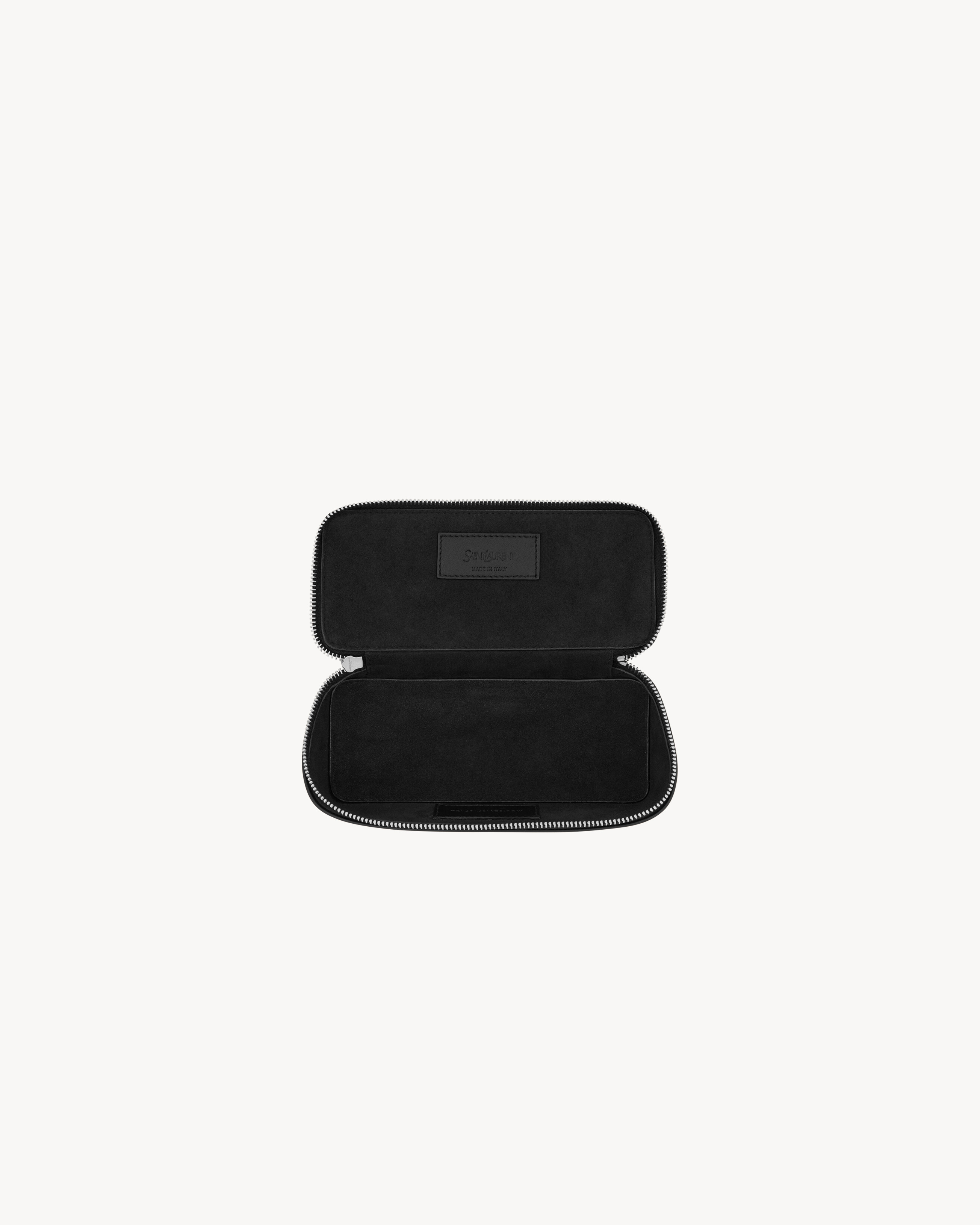 SUNGLASSES CASE IN LEATHER