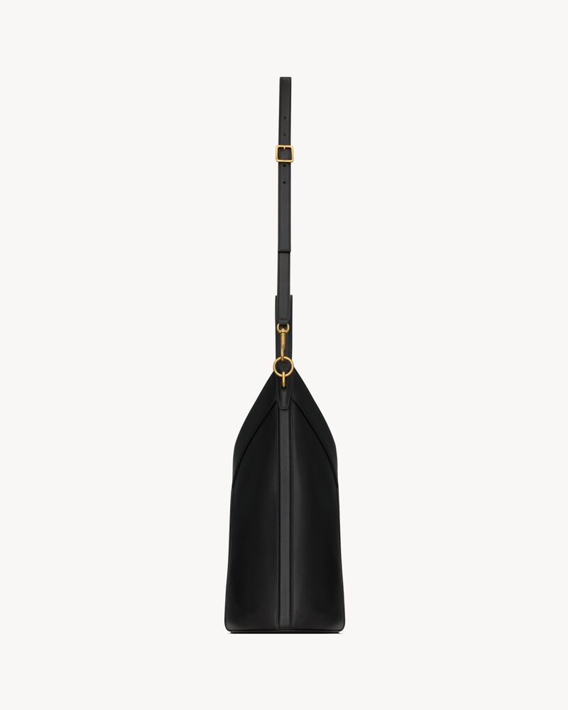 Y top-handle bucket in leather