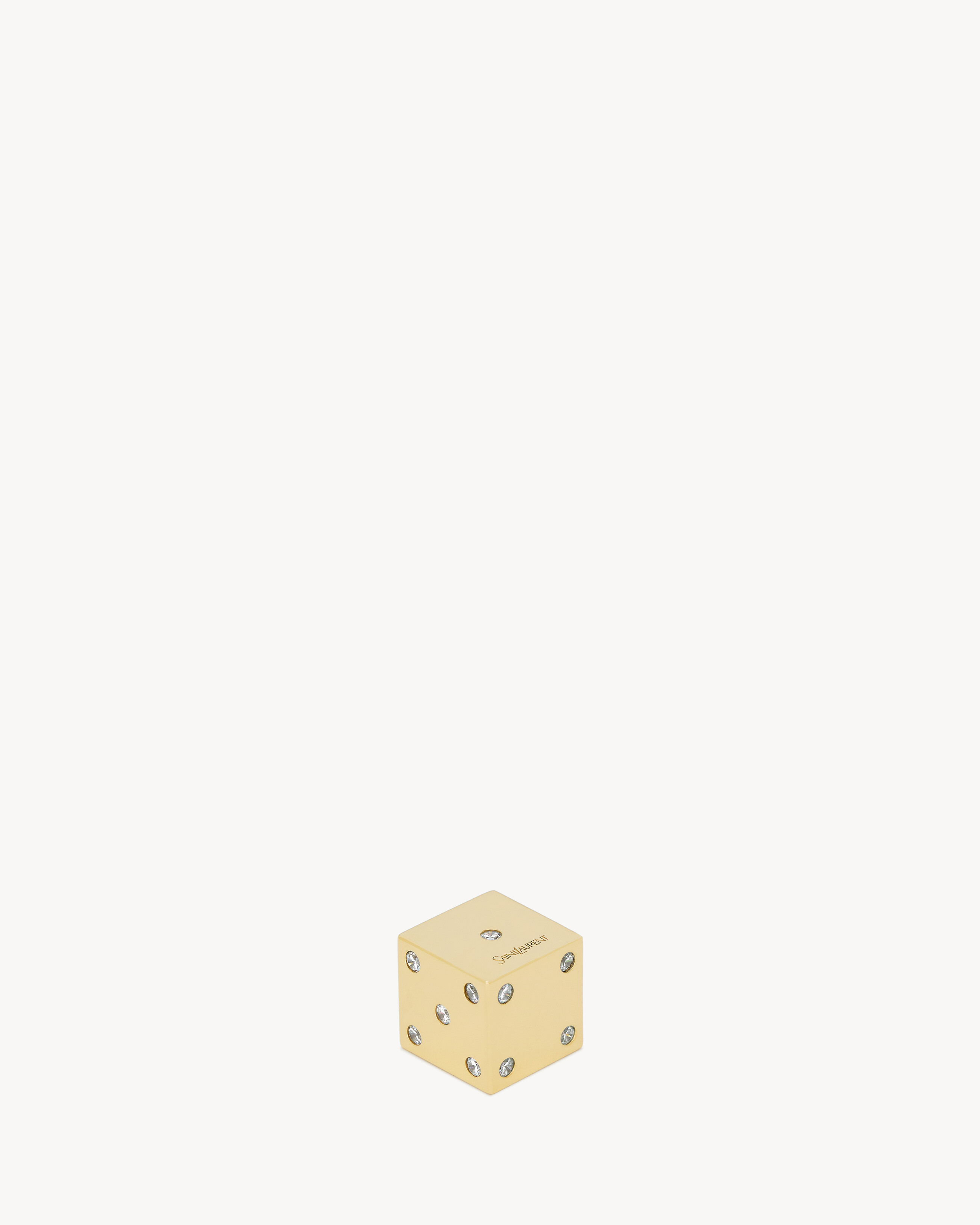 Diamond-embellished dice in 18K yellow gold