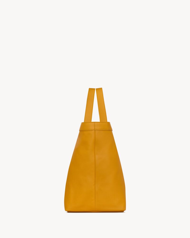 Y tote in leather