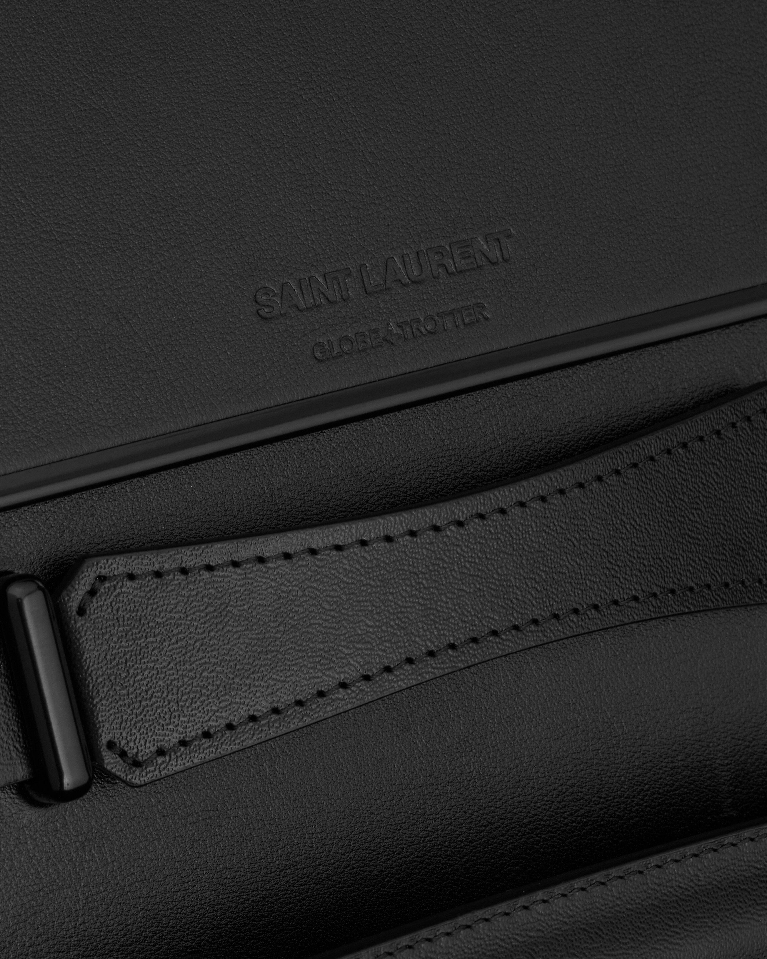 GLOBE-TROTTER SUITCASE IN LEATHER