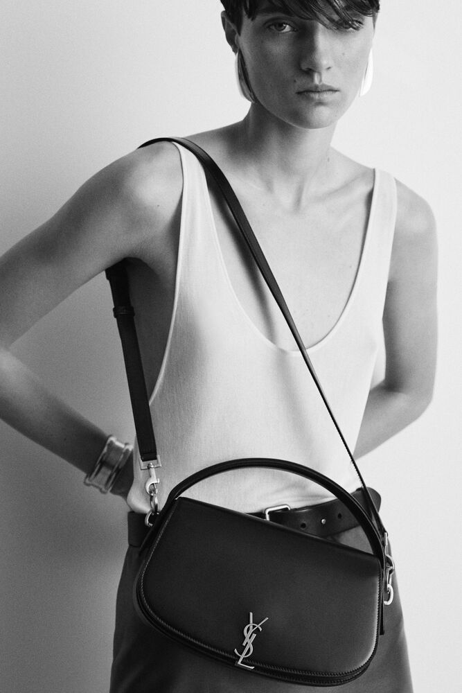 Voltaire > semi edito > visual 1