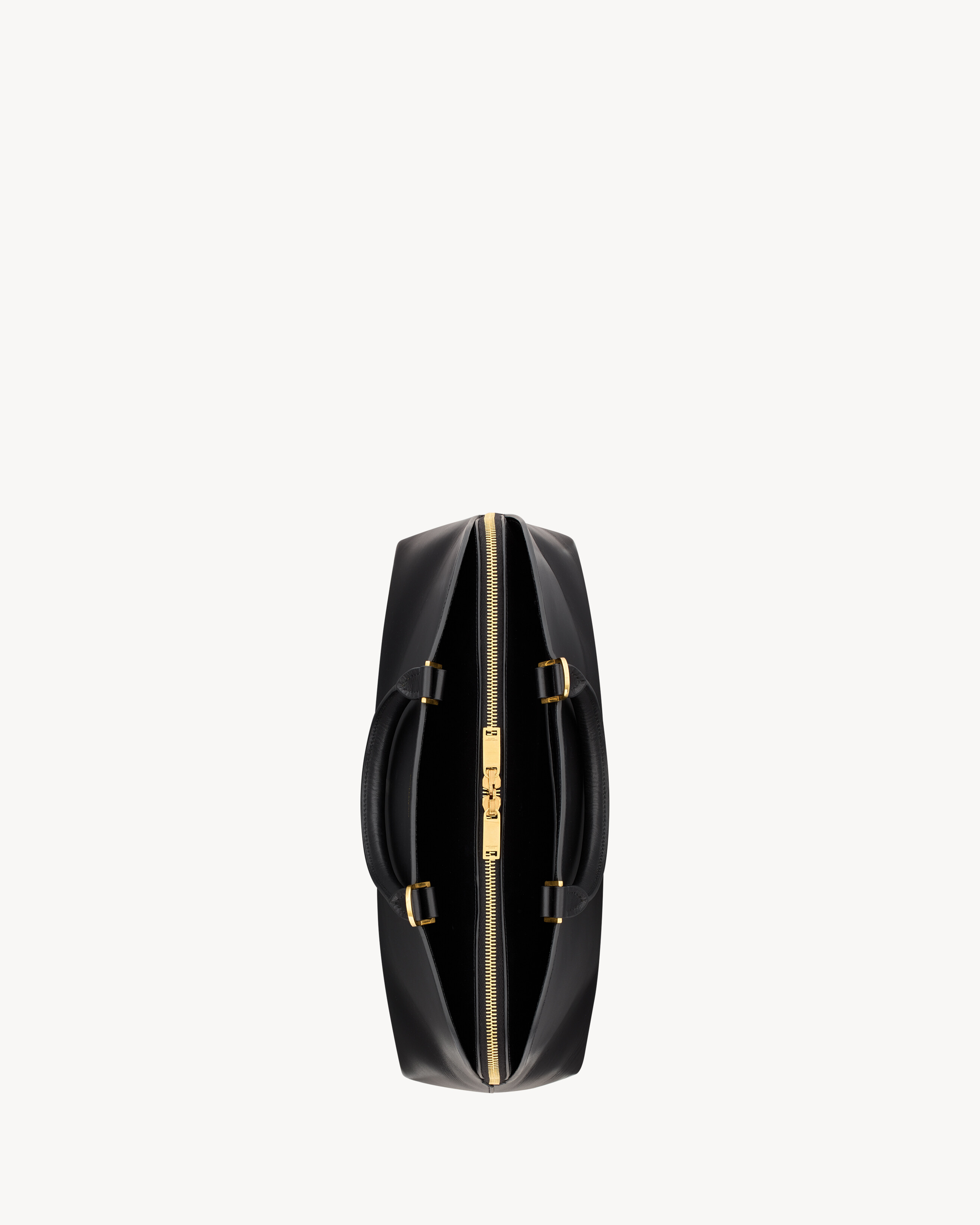 SAC DE JOUR duffle in shiny leather