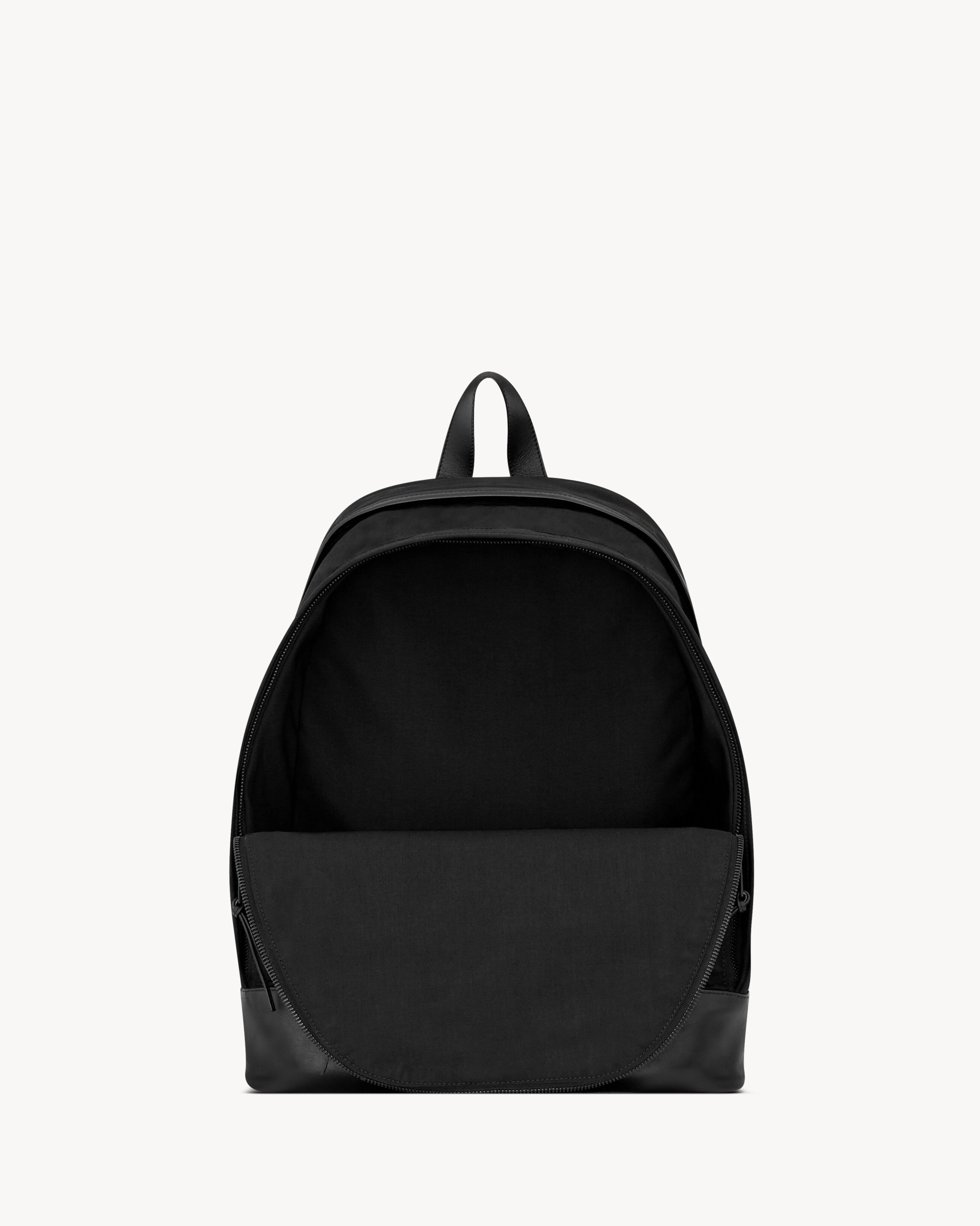 Zaino CITY in tela di nylon e pelle