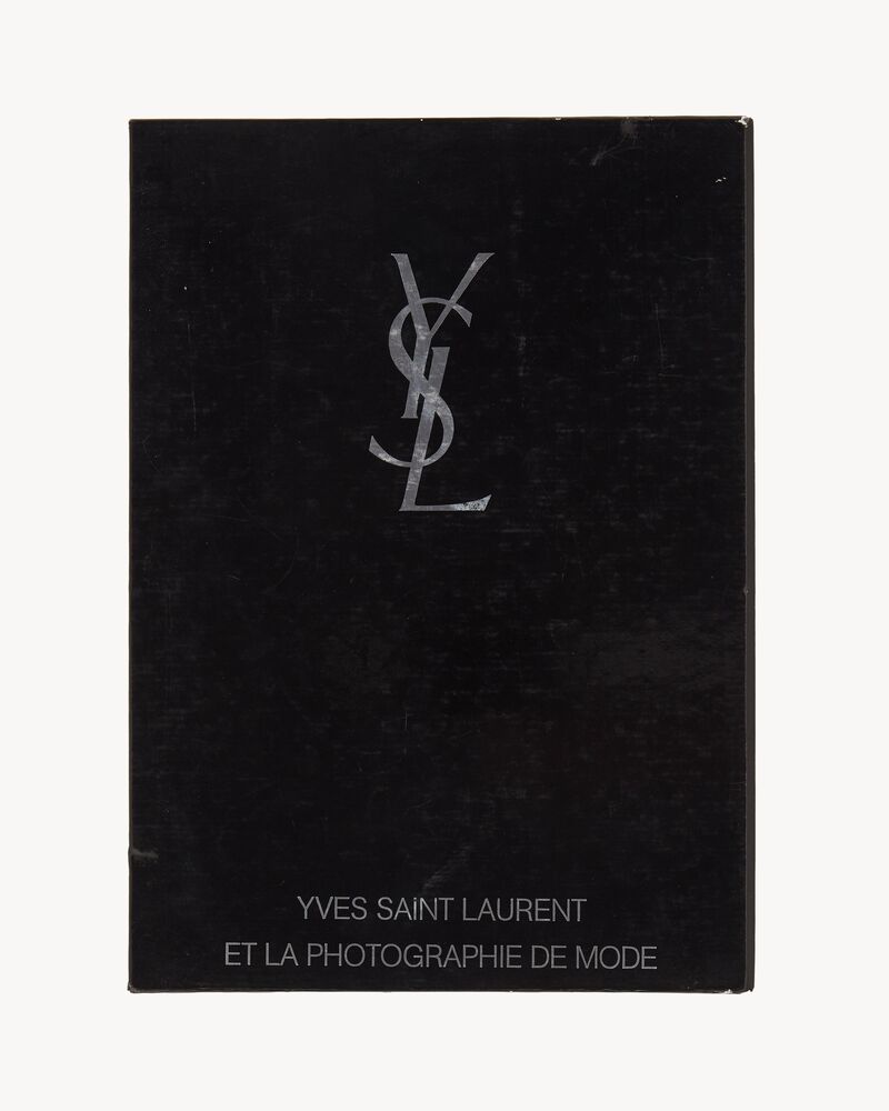 YVES SAINT LAURENT ET LA PHOTOGRAPHIE DE MODE