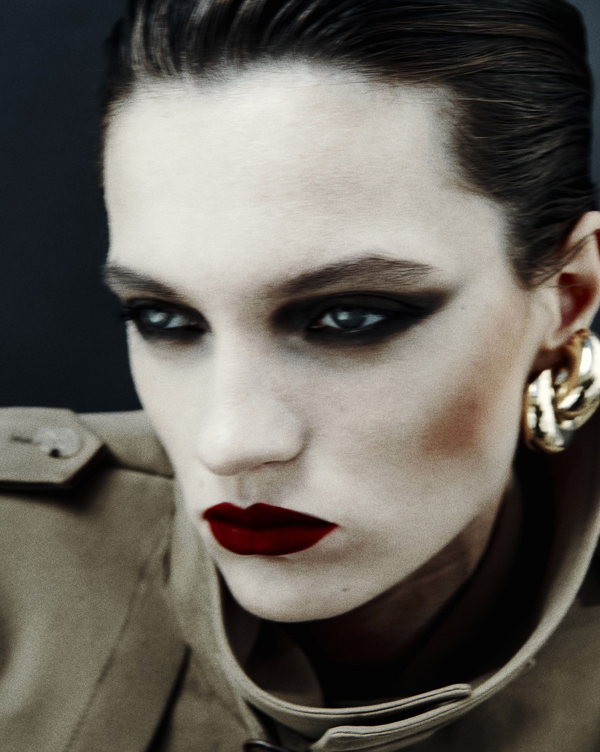 knot earrings in metal