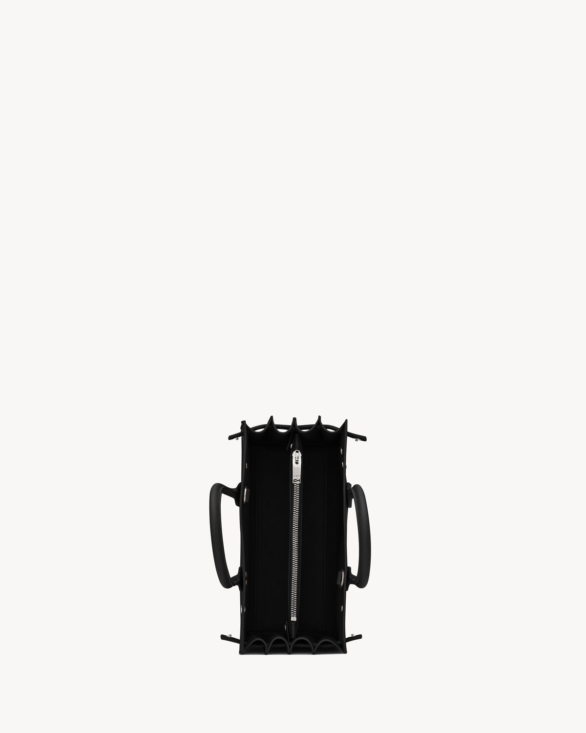 생로랑 그레인드 가죽 삭 드 주르 베이비 토트백 421863B681N1000