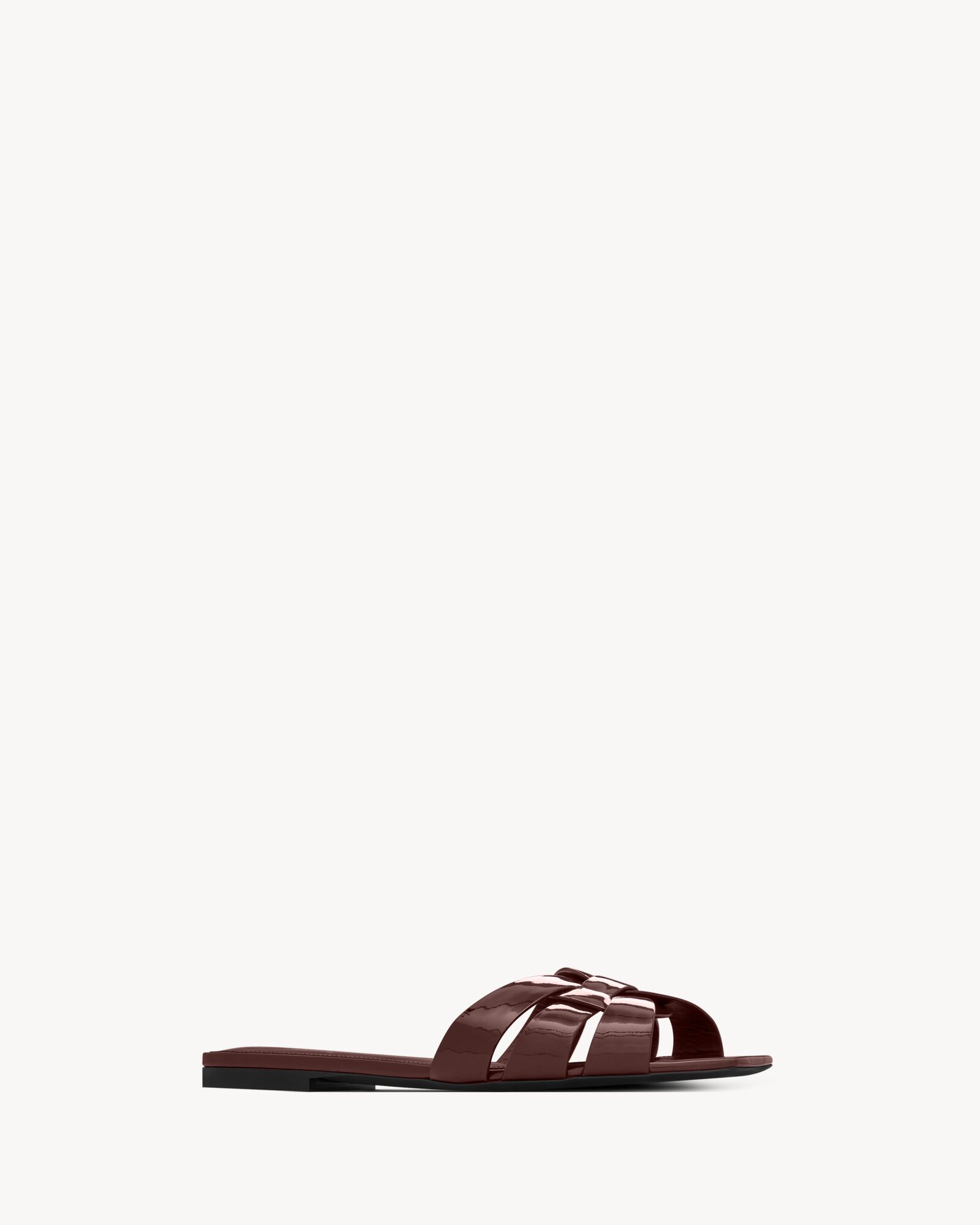 TRIBUTE flat mules in patent leather Saint Laurent