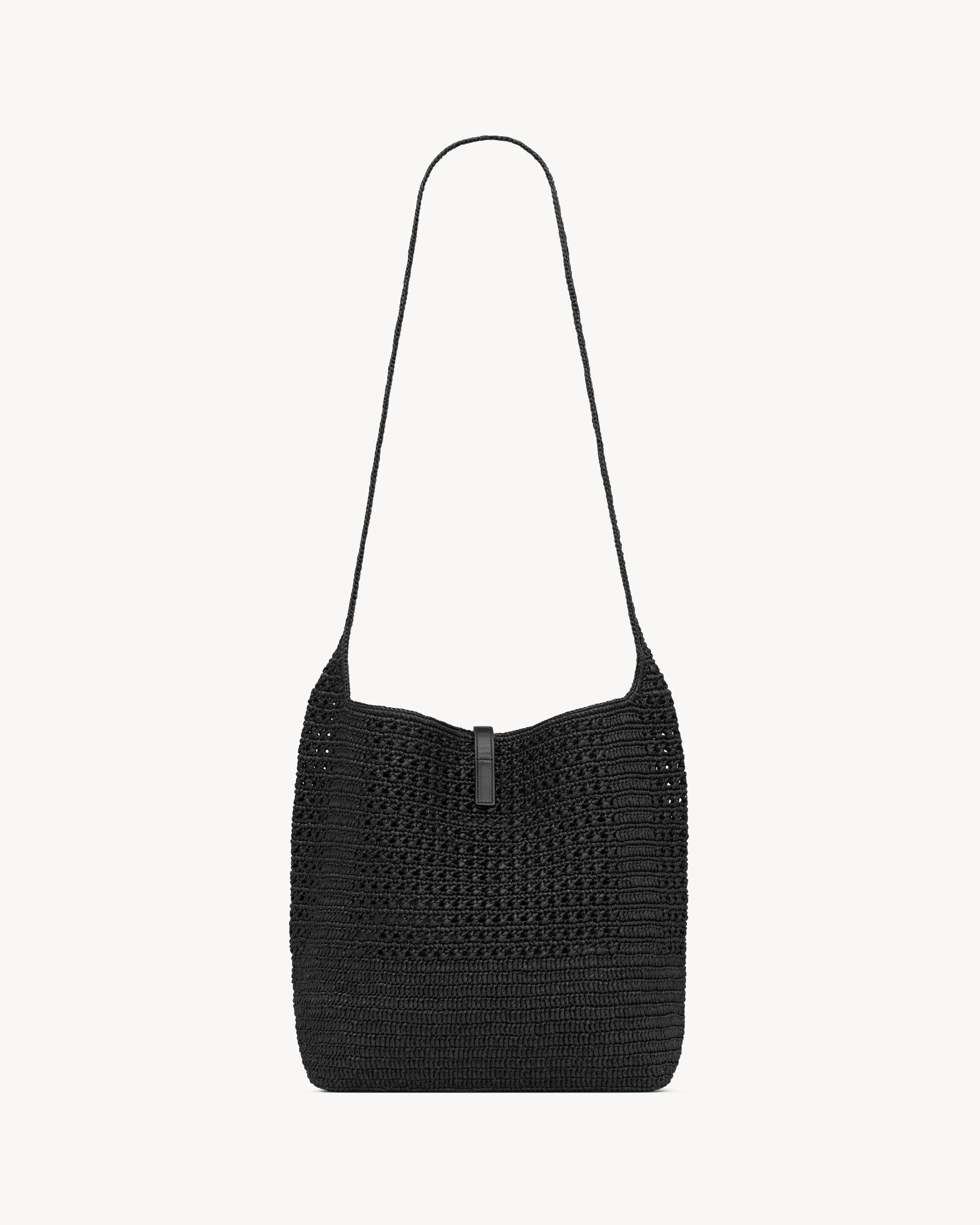 LE 5 À 7 medium tote in raffia