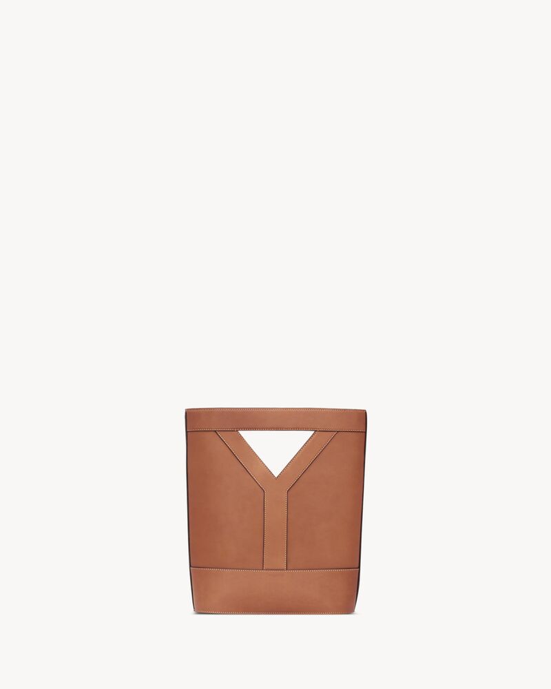 Y small bucket in leather