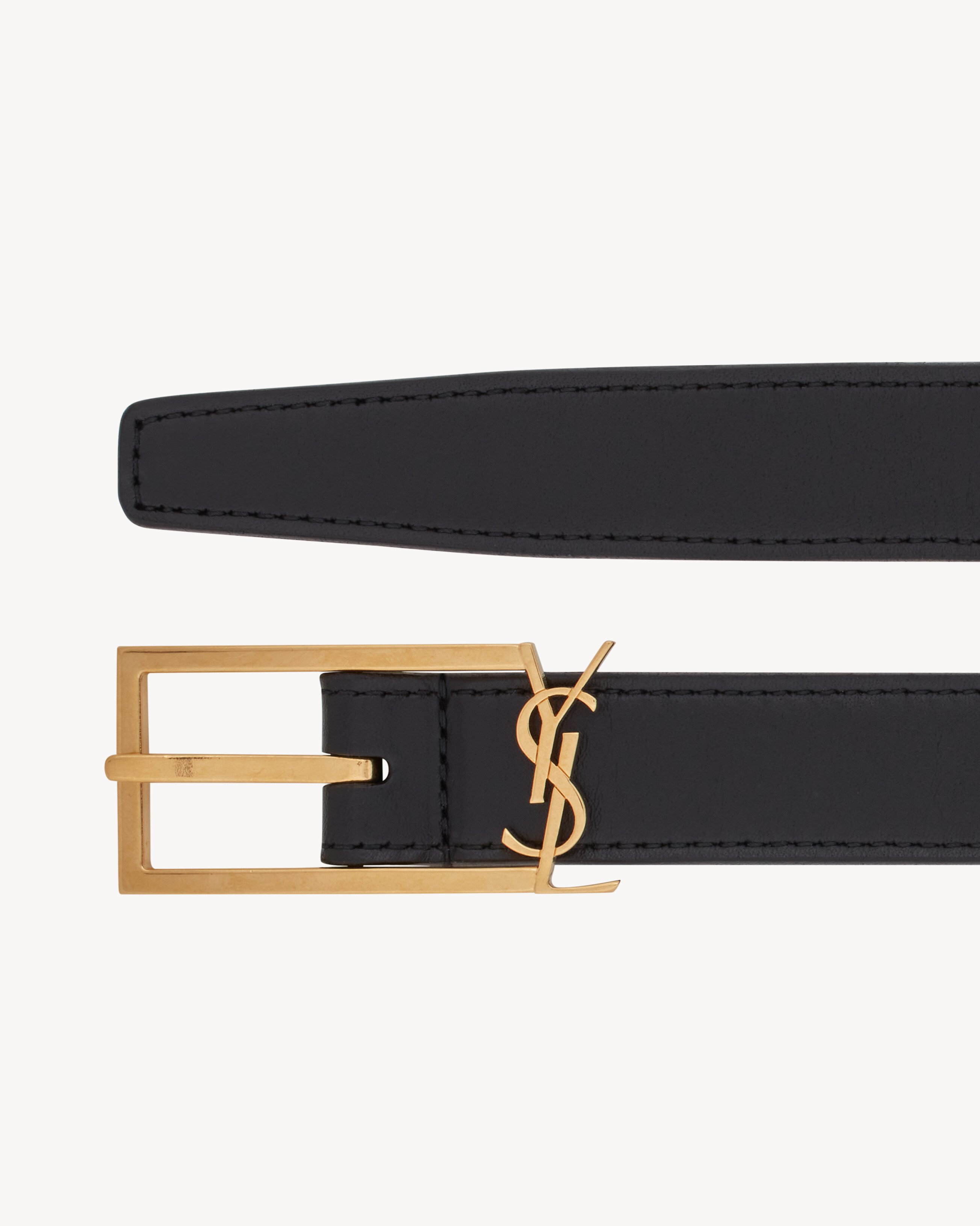 NEW CASSANDRE BUCKLE BELT IN SMOOTH LEATHER