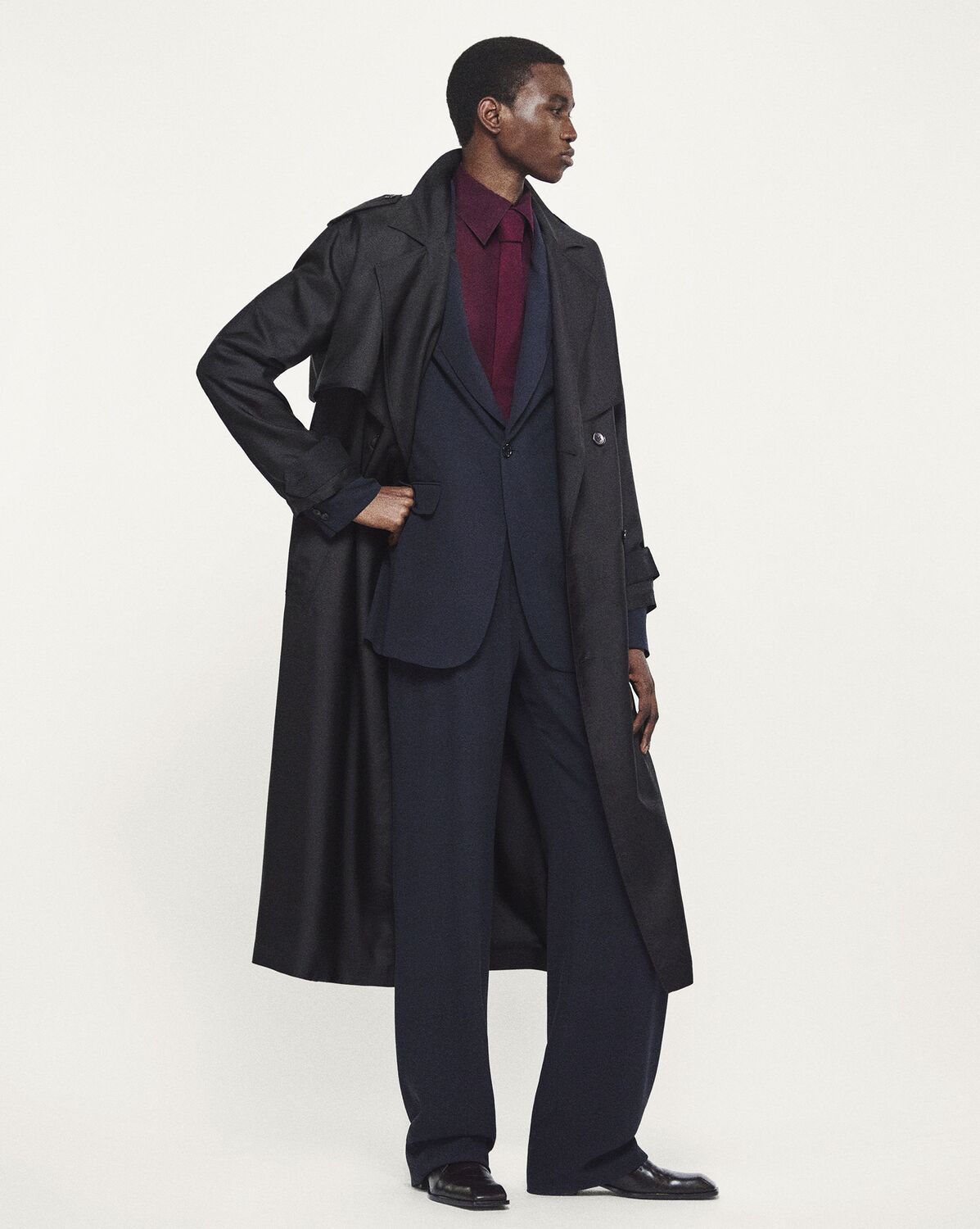 trench coat in silk 