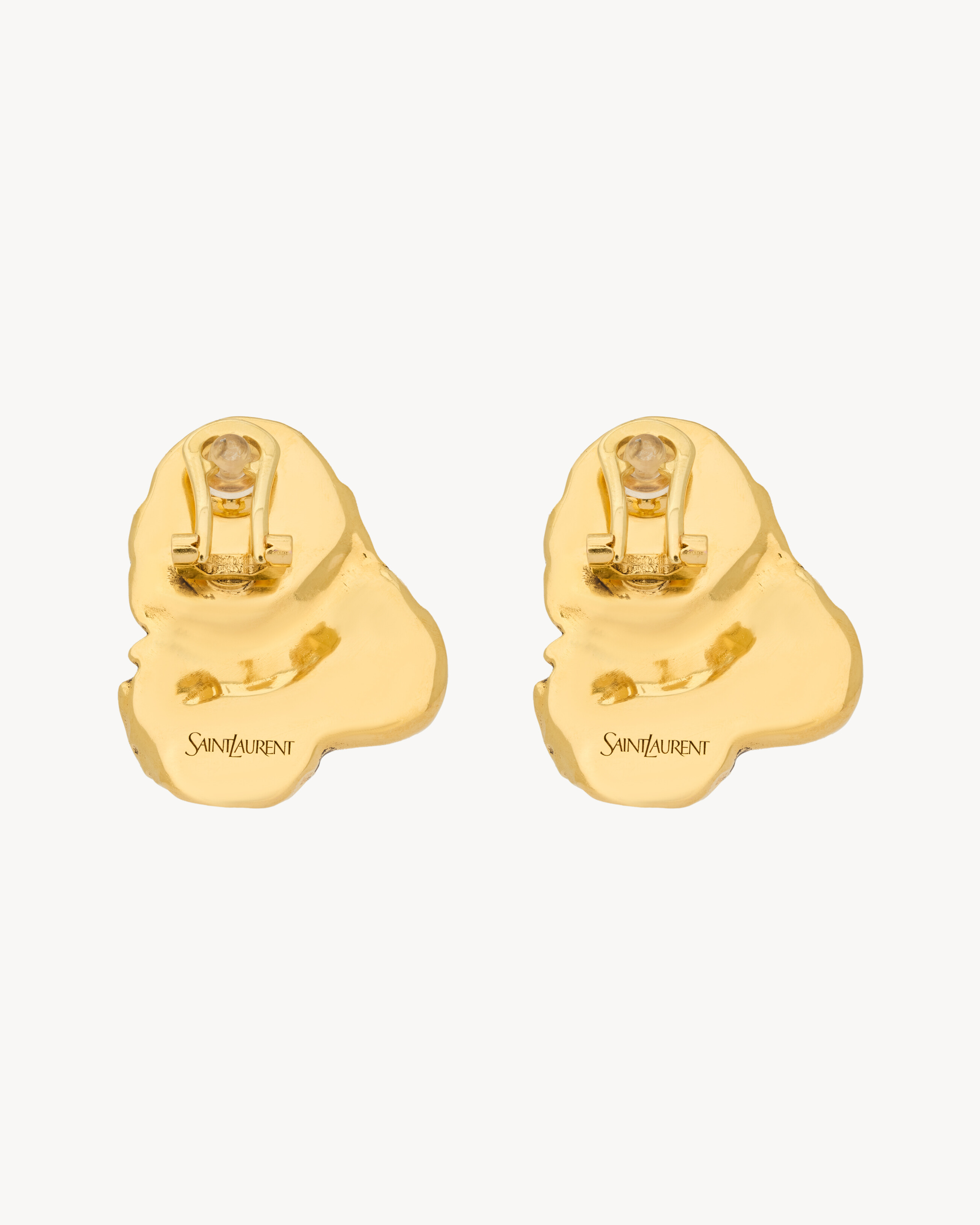 PENDIENTES DE RESINA Y METAL CON CABUJONES EN FORMA DE BURBUJAS.