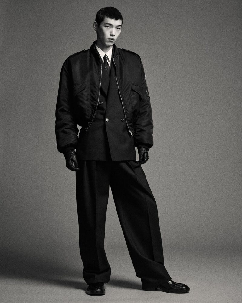 low-waisted pants in wool chiné