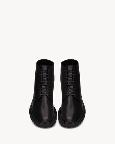 army laced boots in smooth leather