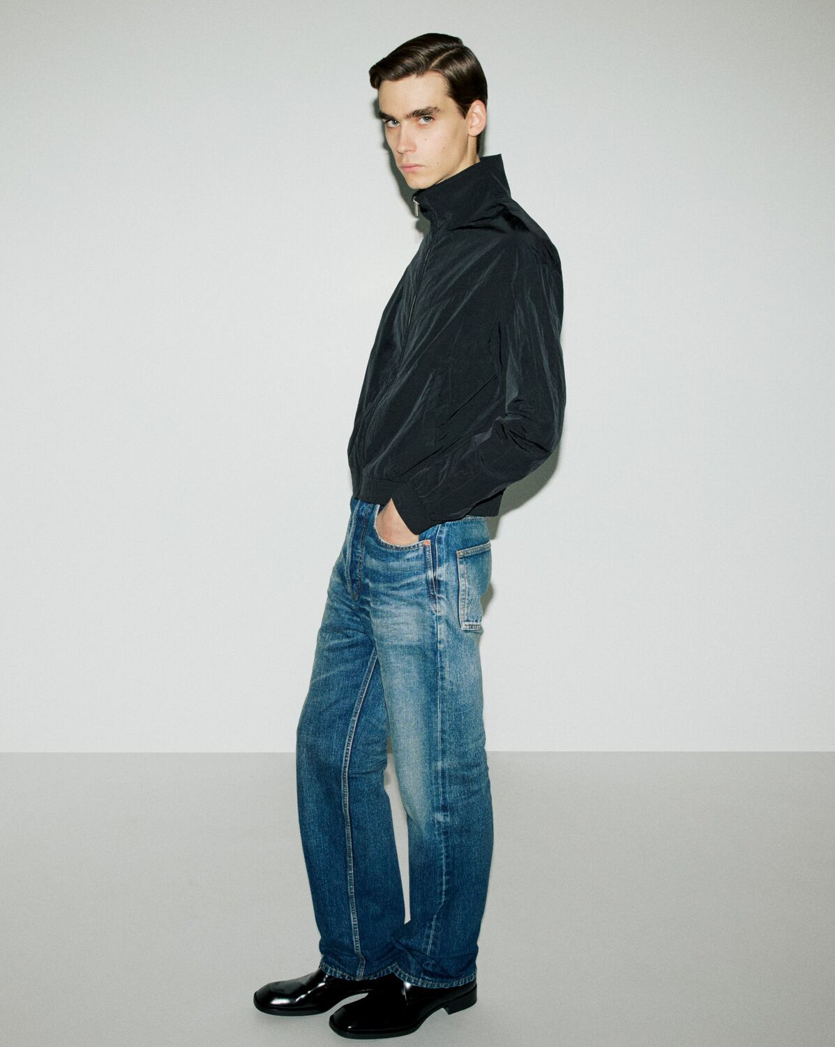 high-rise jeans in heritage vintage blue denim