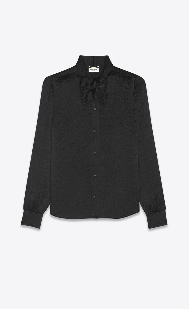 lavallière-neck blouse in silk