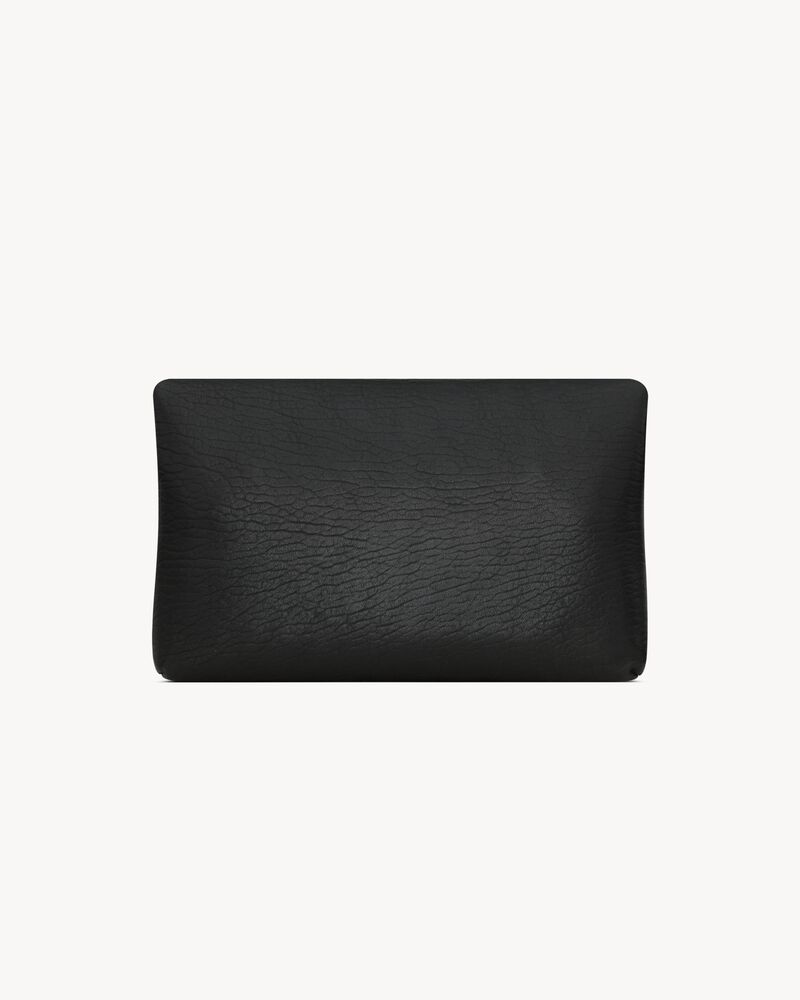 CASSANDRE grande pochette enveloppe en cuir d’agneau