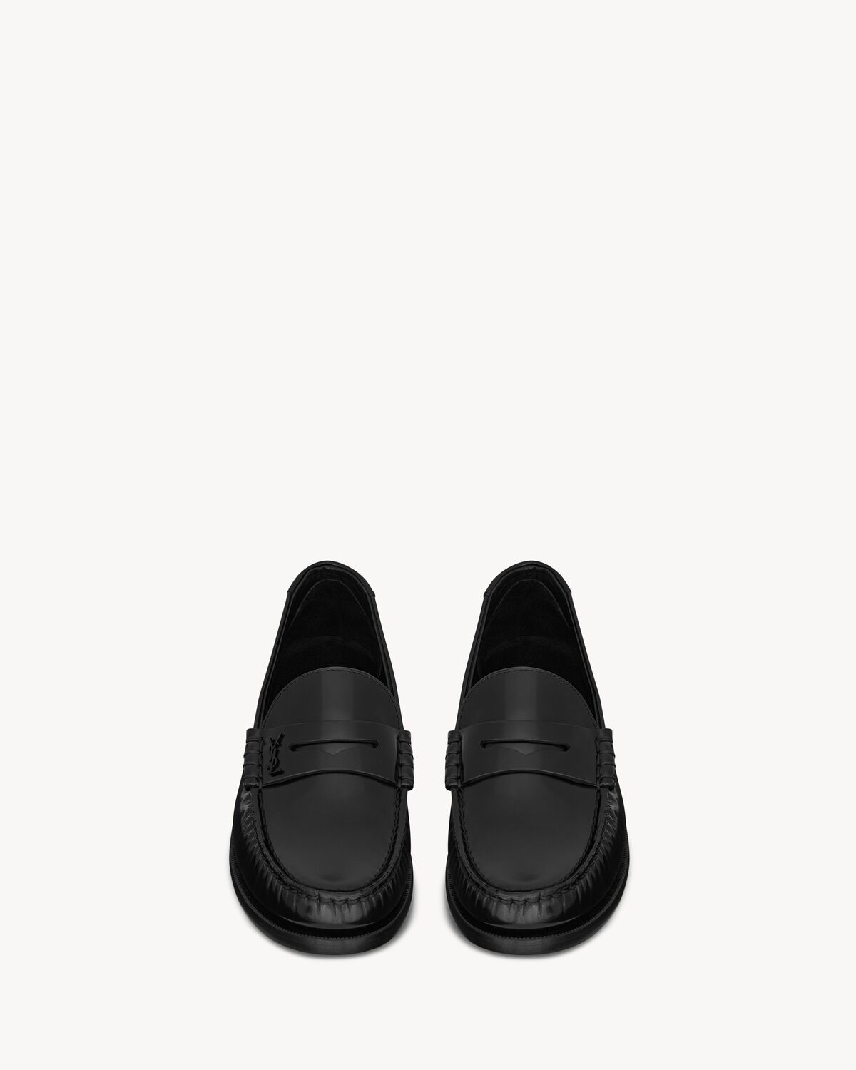 생로랑 글레이즈드 가죽 LE LOAFER 페니 슬리퍼 670232AAA7R1000