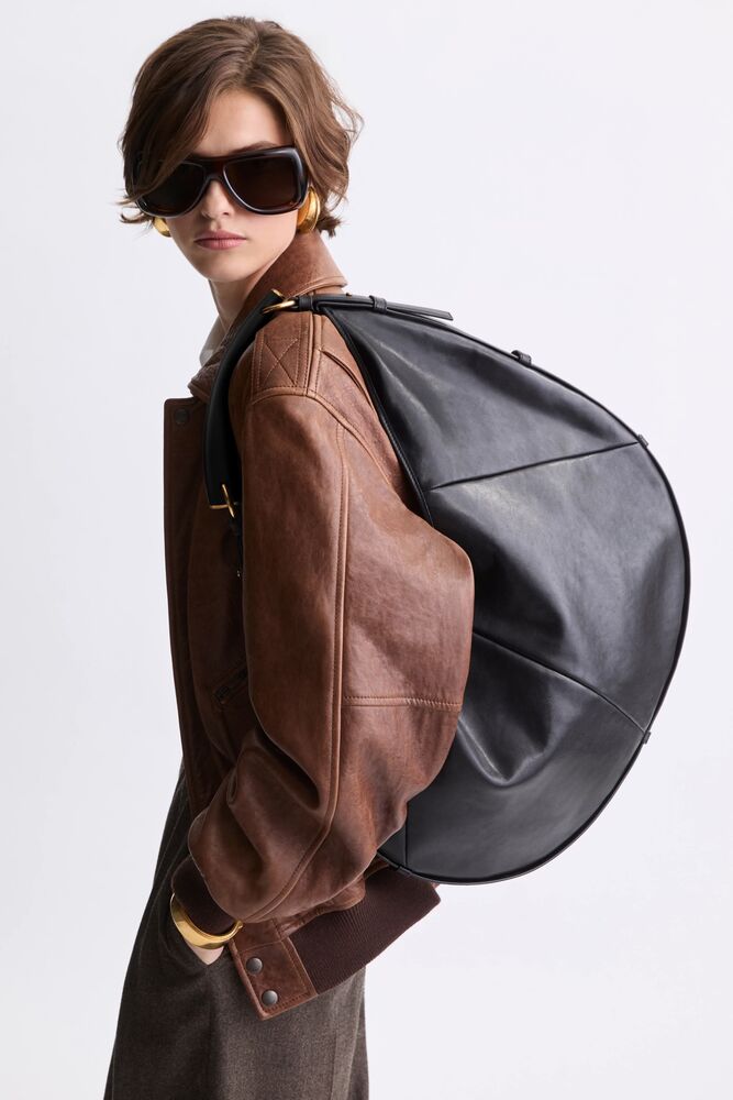 Women handbags > other lines > MOMBASA