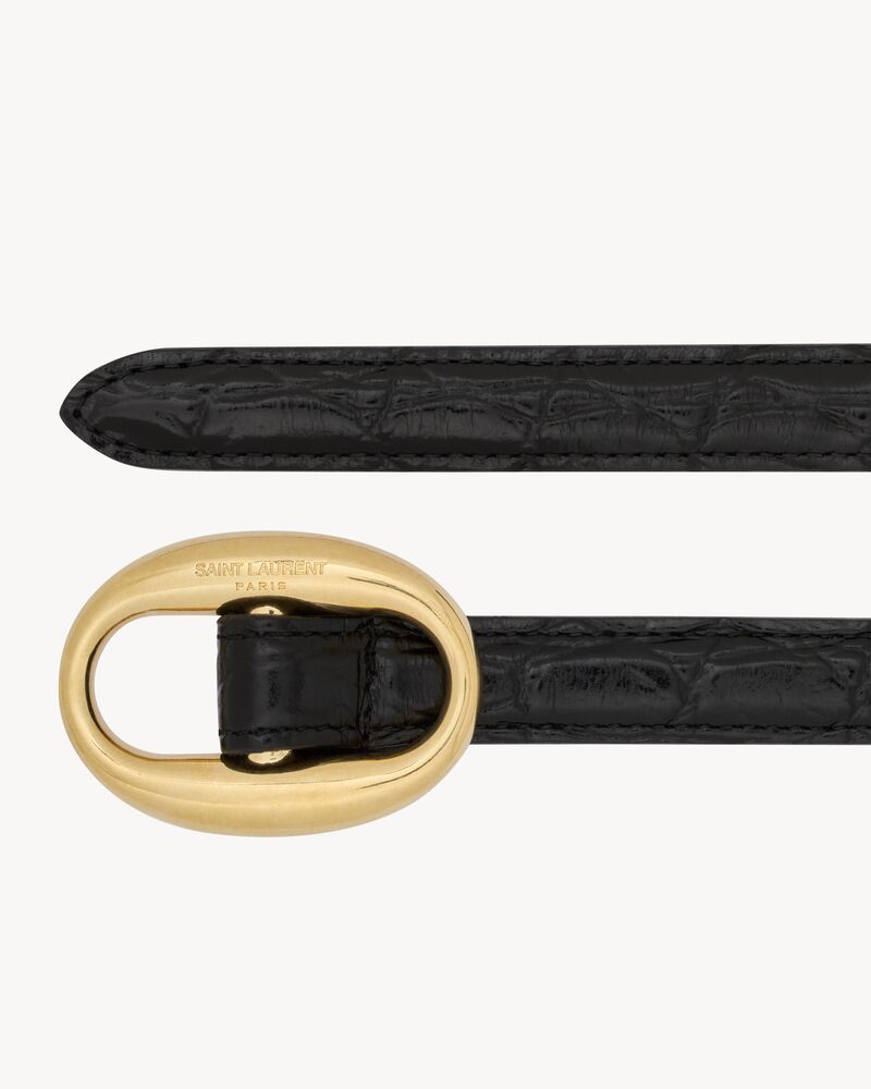 oval buckle thin belt in crocodile-embossed leather