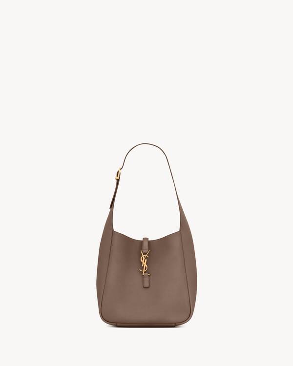 LE 5 À 7 supple small in grained leather