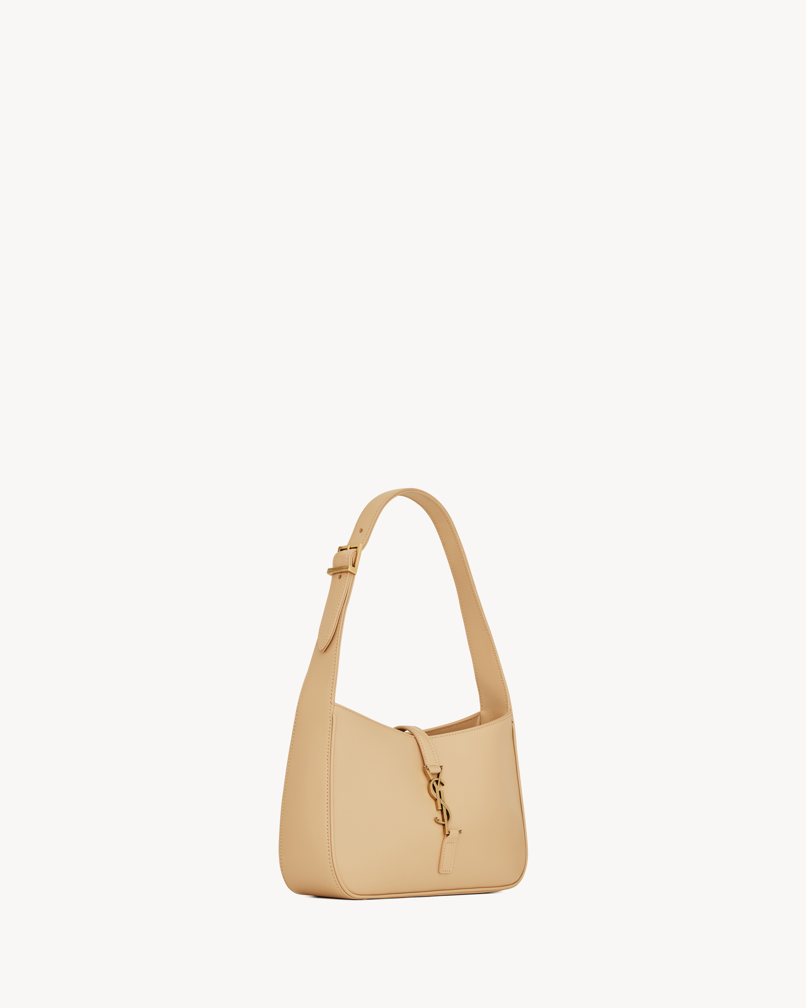 LE 5 À 7 in smooth leather 